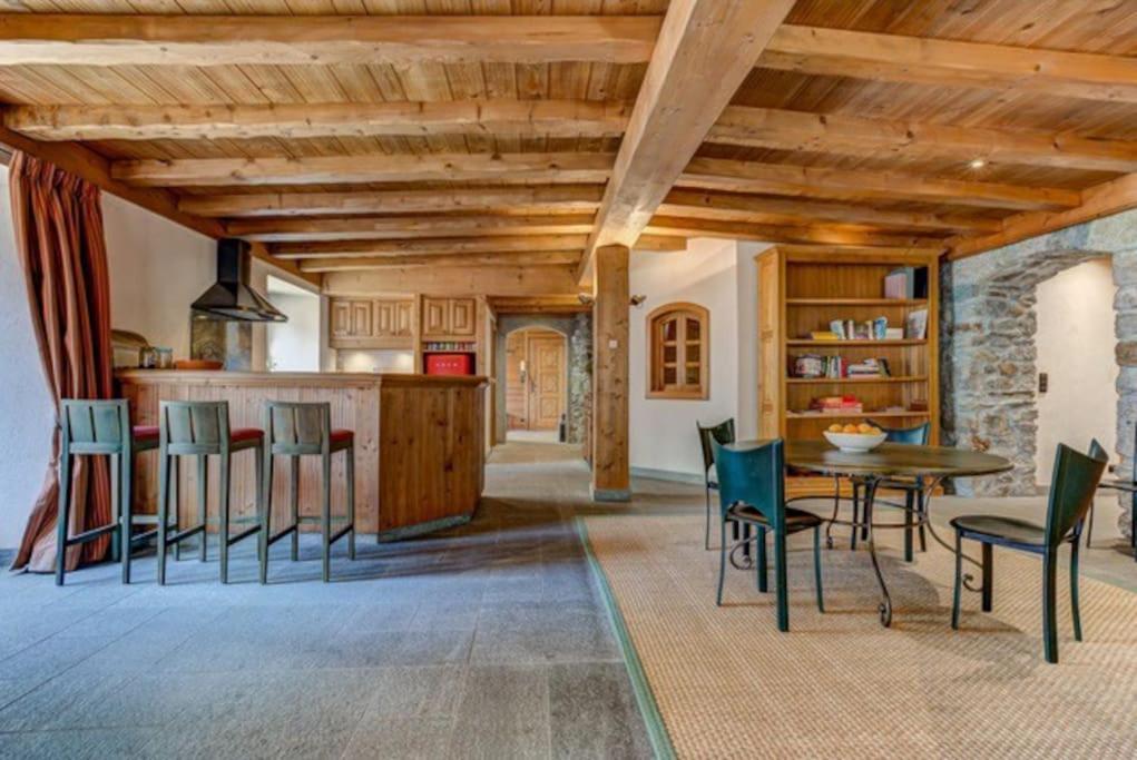 Spacious 3-Bed In The Heart Of Chamonix Exterior foto